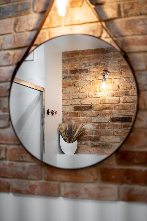 Brick House - Apartament Zoska Βρότσλαβ Εξωτερικό φωτογραφία